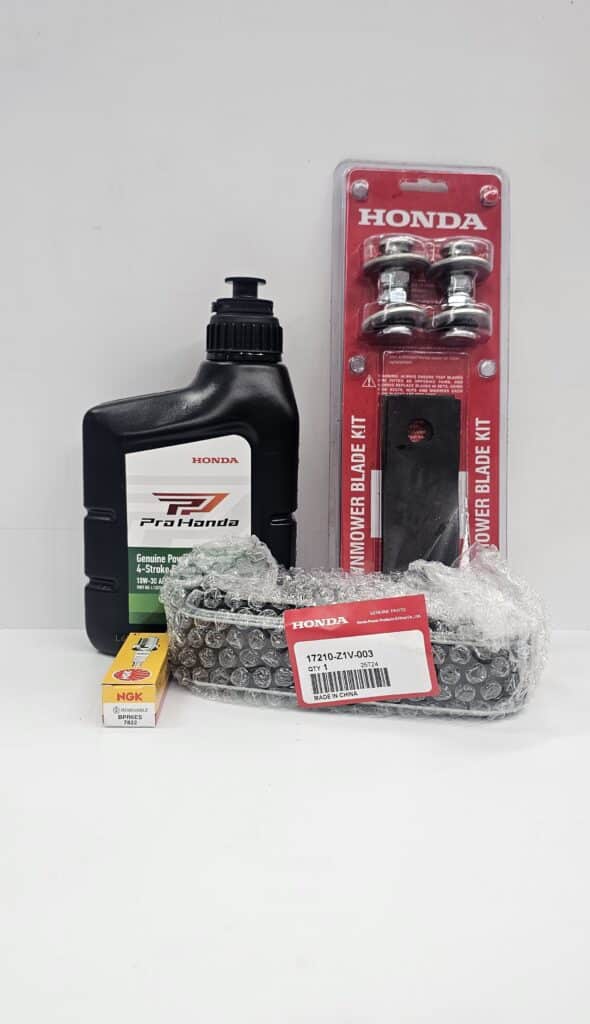 Honda HRU196 Lawnmower Service Kit - Includes Blades and Bolts